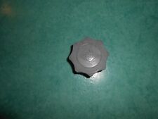 Bouchon réservoir gris PJ 40 mm à emboiter adaptable Peugeot 102 BB