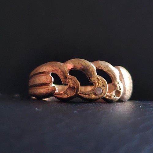 Bague ajourée volutes - , cordage