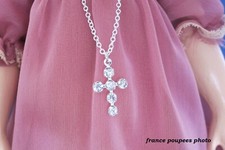 collier croix mini strass