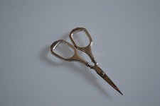 Paire anciens ciseaux de