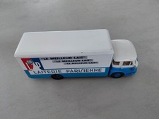 RENAULT SAVIEM LAITERIE