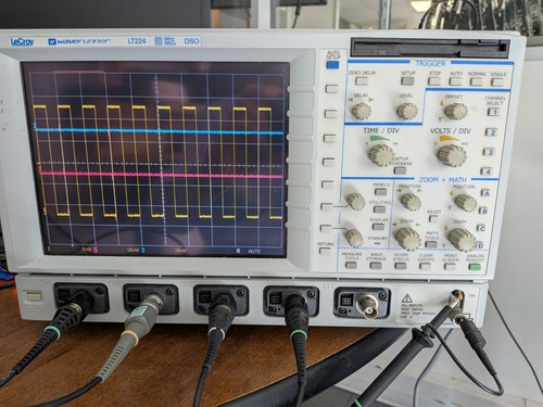 Oscilloscope voies - oscilloscope,