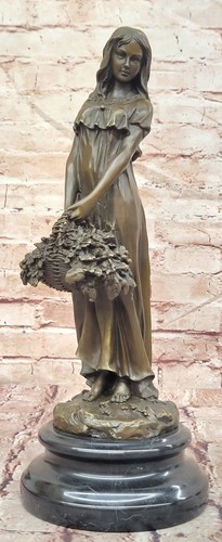 Sculpture bronze jeune - en, de