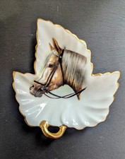 Vide poche / coupelle décorative en forme de feuille avec motif de tête de...