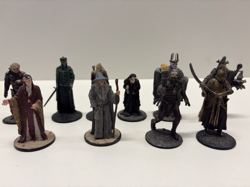 Figurines seigneur des - le,