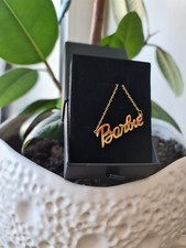 Collier Barbie Neuf vendu avec
