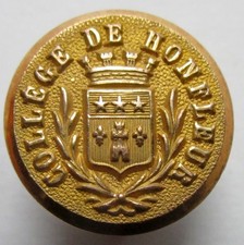 Bouton plat en métal doré du 19e : Collège de Honfleur au blason couronné 17 mm