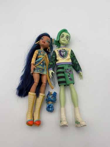 Monster high dolls with - 2,