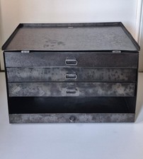 Caisse à tiroirs