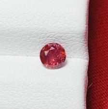 Rubis rond rouge sang, 100%