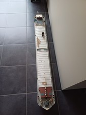 Ancienne maquette de bateau en bois, péniche  Art Populaire