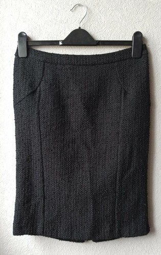 Jupe midi noire - bouclée, en