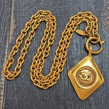 Collier pendentif chaîne