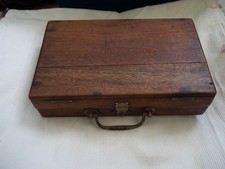 COFFRET OU BOITE POUR ARTISTE PEINTRE