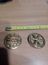 Lot De 2 Insignes De Béret