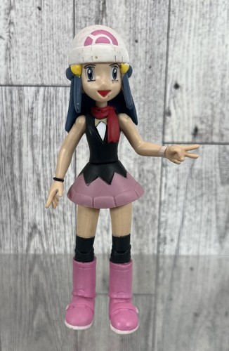 Pokemon dawn figure - pokemon,