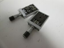 Micro-contrôle table X Y guidage linéaire micrométrique 72X50 mm course 27 mm