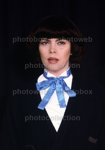 Mireille mathieu exclusive - mireille,