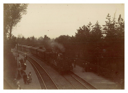 Train entrant gare tirage - entrant,