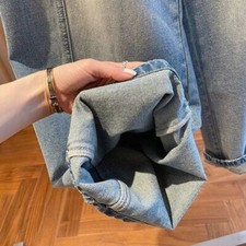 Femme Bouffant Jean Déchiré