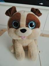 Chien peluche et jouet