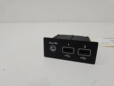 Prise port USB RENAULT TWINGO