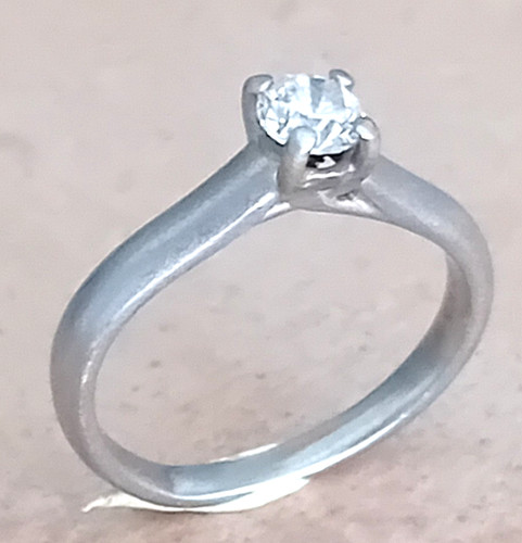 Platine bague - platine, (poinçon
