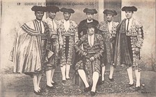 CPA Course de Taureaux - un Quadrilla  (235465)