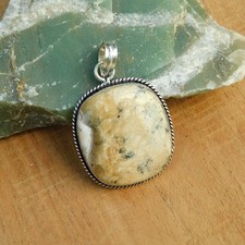 Pendentif bijou pendentif fait