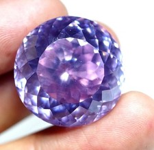 Pierre précieuse naturelle en