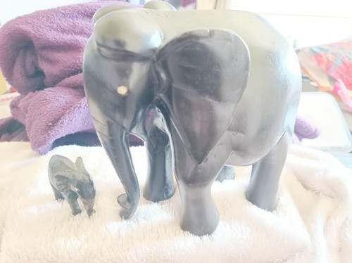 Elephant sculpté bois - en,