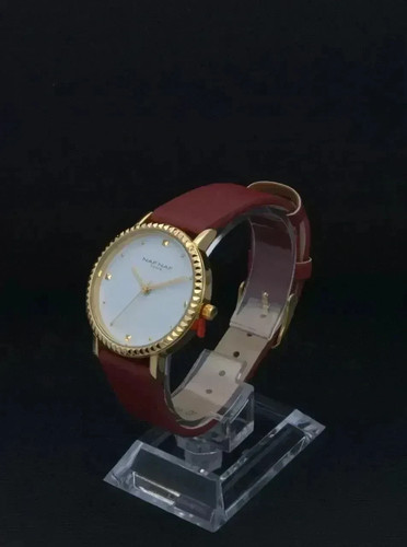 Naf montre femme - ©, :
