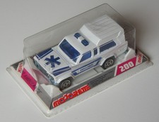 Majorette 269 Jeep Ambulance