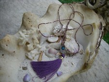 collier main de fatma Hamsa Hand of Fatima & Natural Turquoise Tassel Pendant 