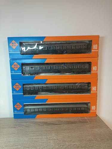 Lot voitures roco 4242 4243 - voitures,