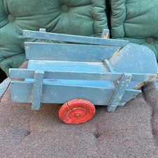 Jouet ancien petite charrette en bois à restaurer