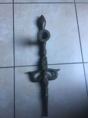 Pipe africaine bronze pour - africaine,