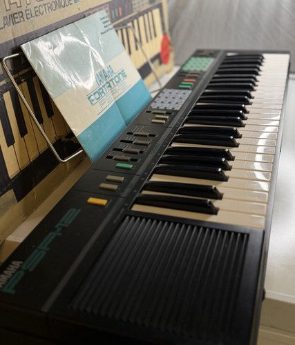 Yamaha portable keyboard - yamaha,