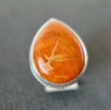 ANCIENNE BAGUE ARGENT MASSIF ET CORAIL ARTISANALE OCÉANIE