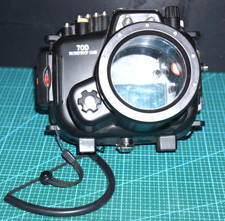 caisson etanche de plongée  pour appareil photo 70D canon ?