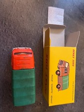Lot de 2 Dinky Toys Pick up