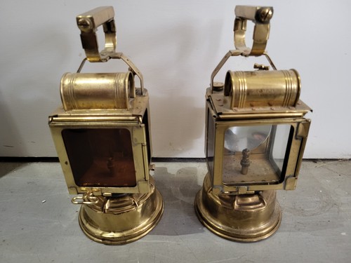 Lanternes lampes trains - /,