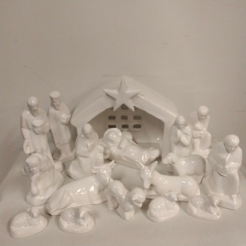 Crèche étoile 17pièces - crèche,