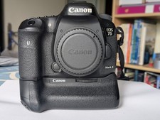 Canon EOS 7D Mark II + Grip BG-E16