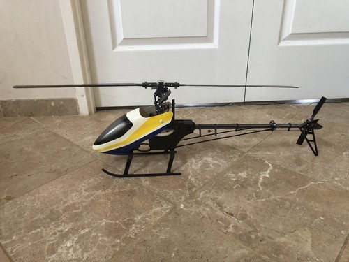 Hélicoptère modèle de - rc,