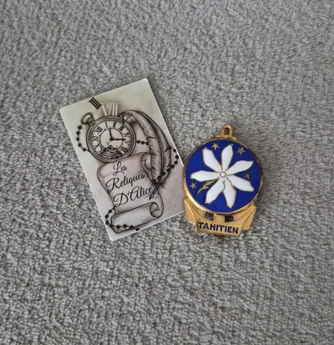 Insigne pucelle messageries - pucelle,