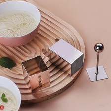 Presse à tofu en maille