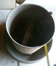 MANGEOIRE ANCIENNE A SUSPENDRE OISEAUX DECO INDUSTRIELLE ZINC GALVA QUIMPER