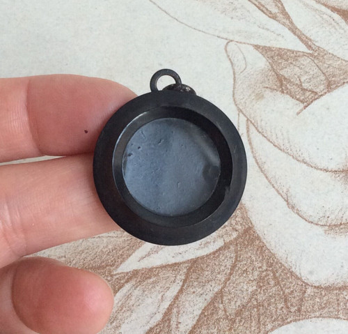 Ancien pendentif médaillon - ancien,