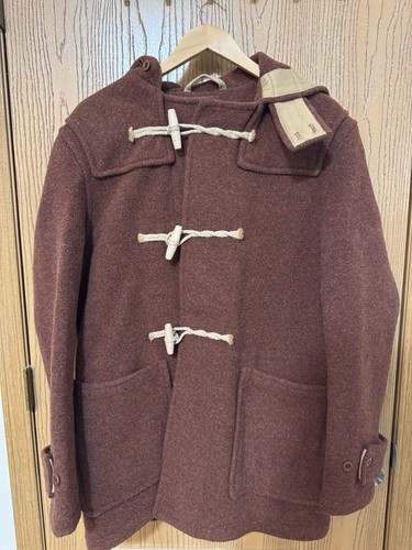 Gloverall brown toggle - brown, button